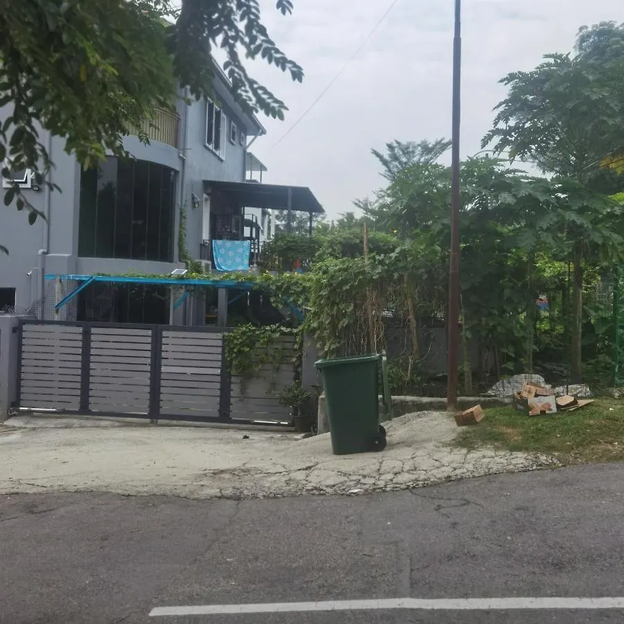 8号房有厕所厨房冰箱洗衣机 Apartment Kuala Lumpur Malaysia